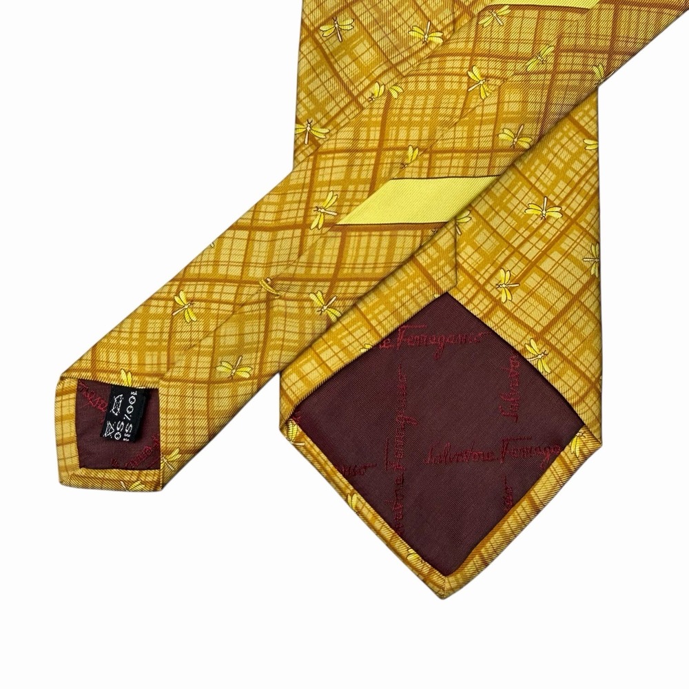 Salvatore Ferragamo Men's Tie Dragonflies Gold Silk 3 5/8" (W) x 59.25" (L) guc - Picture 3 of 5